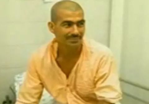 Şi-a tăiat testiculele, ca să nu-şi înşele nevasta / Video