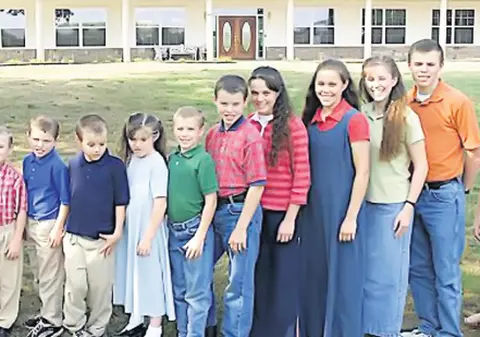 A născut al 19-lea copil