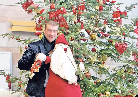 Bute: «Astăzi eu sunt Moş Crăciun»