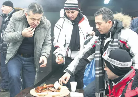 Gigi show! Patronul Stelei a făcut spectacol la Poiana Braşov
