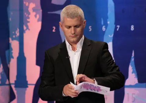 Virgil Ianţu pleacă de la Prima TV