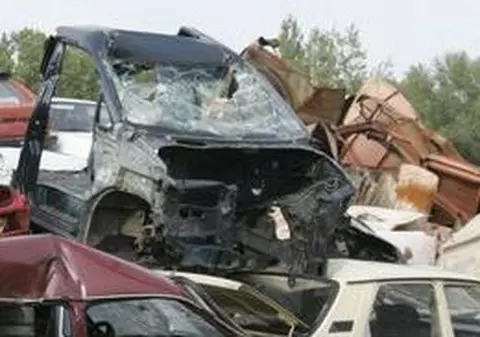 În Israel duci maşina la casat şi iei 560 de euro în mână