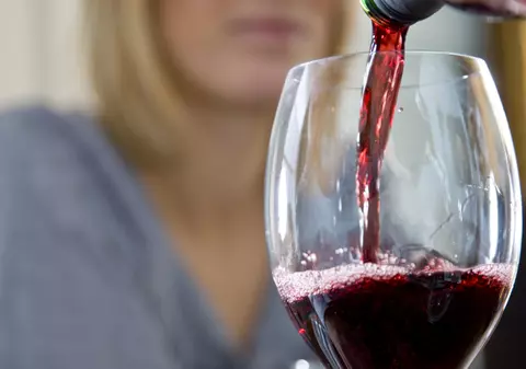 Consumul mare de alcool scade inteligenţa