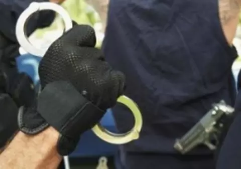 Cinci români arestaţi pentru furtul a 700 de kilograme de cupru, în Spania