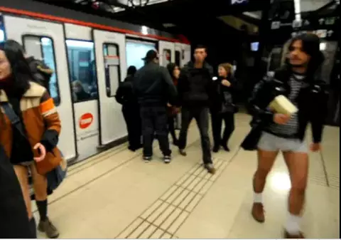 Video / Ziua fără pantaloni 