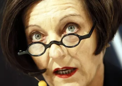Herta Muller, spionată de un romancier de origine română