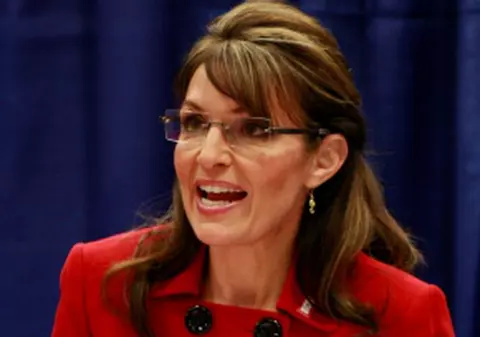 Sarah Palin s-a dat pe televiziune