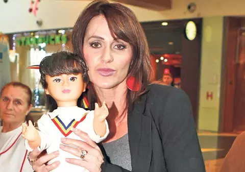S-au vândut 1.000 de păpuşi Nadia 