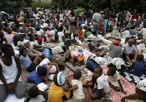 Află cum poţi să-i ajuţi pe cei afectaţi de cutremurul din Haiti   