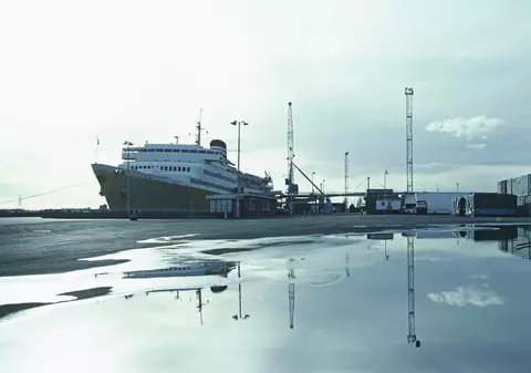Porturi închise din cauza viscolului