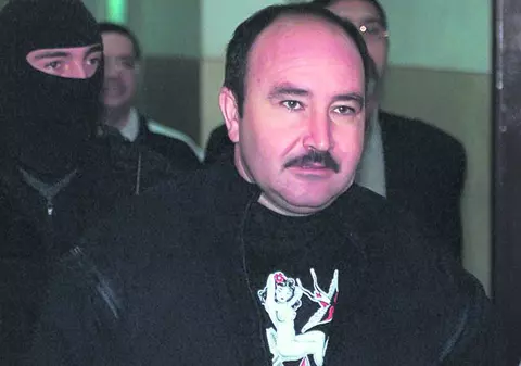 Nuţu Cămătaru are doar 800 de lei în cont