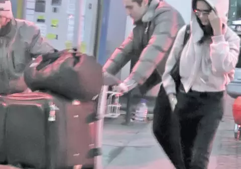 Zăvo a plătit 2.000 $ taxă de bagaje