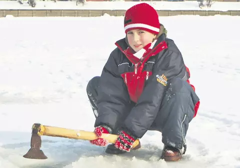 «Ura, ce de peştişori am prins!»