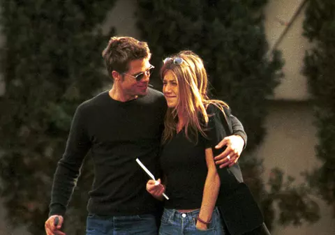 Jennifer Aniston nu-l mai vrea pe Brad Pitt pentru că e bătrân şi are copii