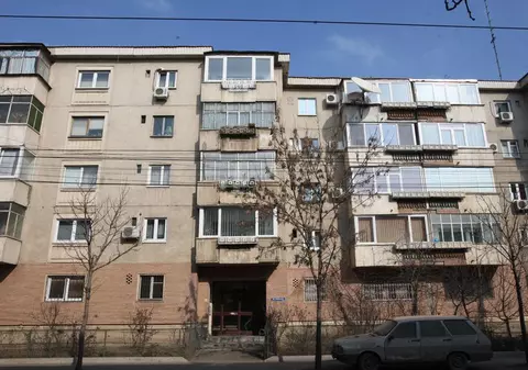 Peste 240 de blocuri din Sectorul 4, fără apă caldă şi căldură