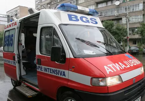 Un chirurg suspect de gripă porcină a murit