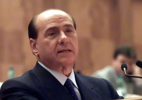 Berlusconi crede că cineva încearcă să-l omoare