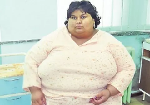 Femeia de 240 de kilograme, supravegheată la Terapie Intensivă