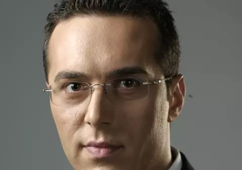 Adrian Bucur a plecat de la Prima ca să facă nişte cursuri la BBC