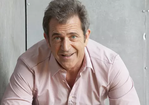 Mel Gibson iubeşte WC-ul: “Trebuie să te ca*i mult şi să plângi” 