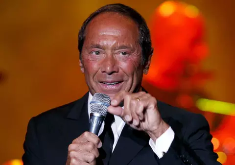Paul Anka va susţine un concert în Capitală