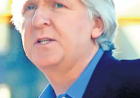 Regizorul filmului Avatar, tiran şi curvar