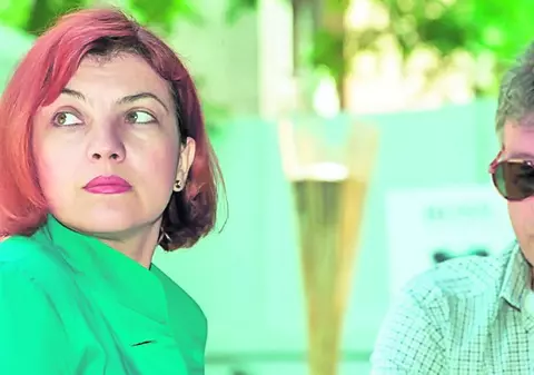 Mădălin Voicu a divorţat în mare secret