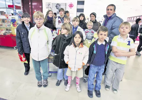 «Nu vă atingeţi de alocaţii!»