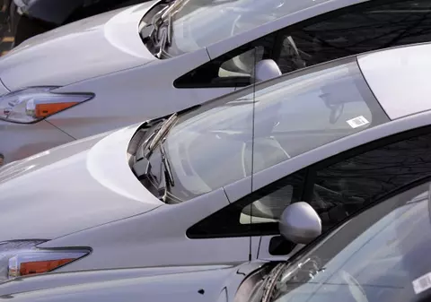 Reparaţiile oferite de Toyota nu au rezolvat problemele