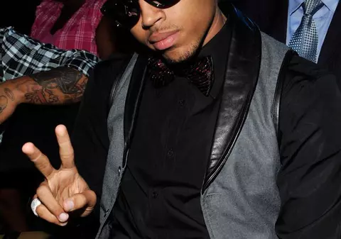 Chris Brown: "Vă rog, salvaţi-mă" 