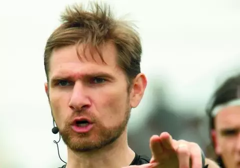 Alexandru Tudor va conduce derby-ul Dinamo-Steaua 