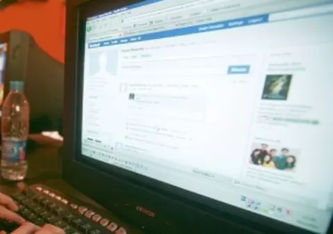 Consilier local din Bulgaria, demis pentru că avea o fermă pe Facebook