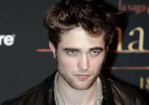 Robert Pattinson se teme că poate surzi din cauza fanelor isterice