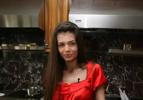 Monica Columbeanu: "De la Iepuraş vreau un antrenor de bodybuilding"