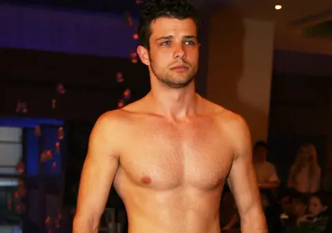 Moni: "Voicu vorbeşte foarte bine italiana şi are timp să înveţe şi engleza"