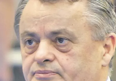 Exit-Poll ora 20, Bucureşti: USL câştigă tot, cu o excepţie, Neculai Onţanu la Sectorul 2