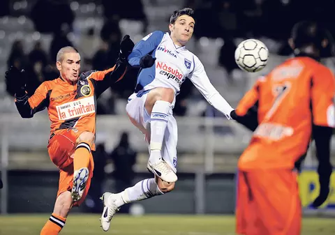 «Regele» paselor Niculae, aproape de titlu cu Auxerre