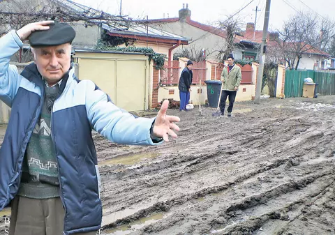«Ne îngroapă noroaiele»