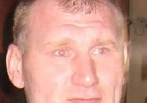 Magda lui Tolea, salahor pe şantier