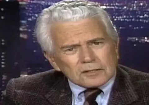 A murit actorul John Forsythe