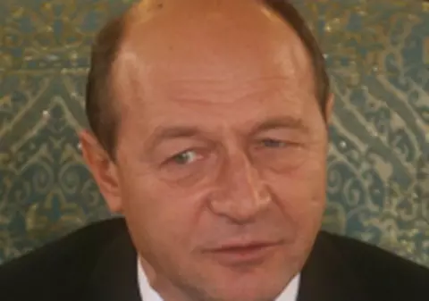 Traian Băsescu va merge în Polonia, la funeraliile oficiale