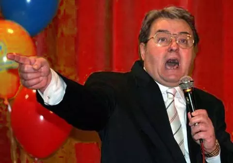 Vadim: "Udrea îi înşală şi pe Cocoş, şi pe Băsescu cu Liviu Negoiţă!" 
