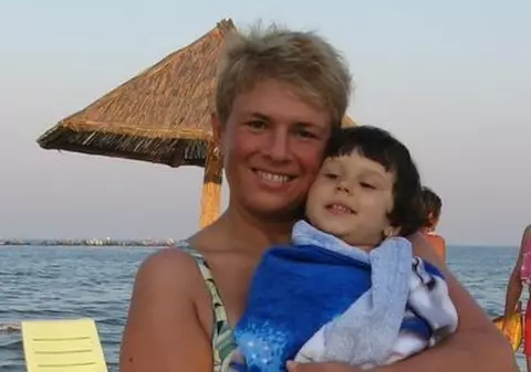 Vedete care au copii adoptaţi