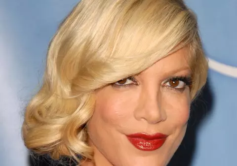 Tori Spelling ar putea avea propriul talk show