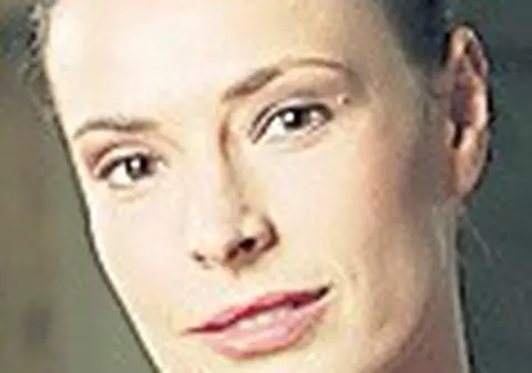 Monica Davidescu: "Banii pentru problema câinilor sunt în vilele directorilor" 