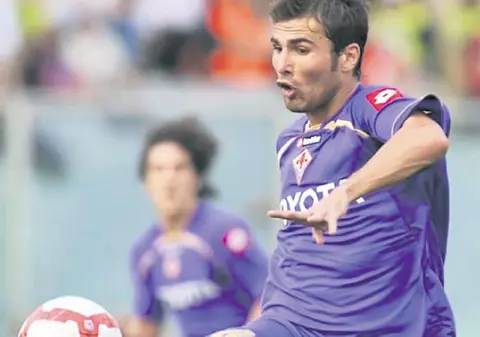 Şefii Fiorentinei vor să scape de Adrian Mutu