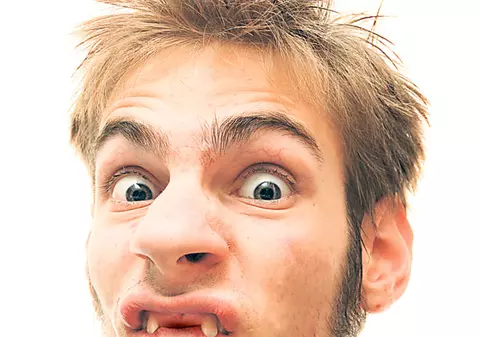 Pericol! Norul de cenuşă ne atacă dinţii