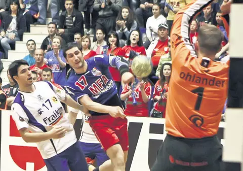 Steaua - Granollers 32-28: Bătuţi cu inima!
