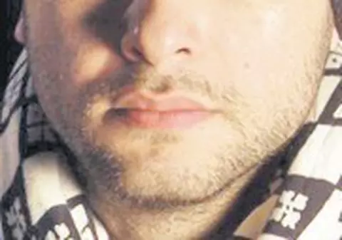 Bitză are subsolul casei plin cu discuri de vinil