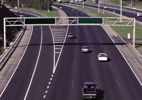 Bulgarii ne dau lecţii: vor face cea mai ieftină autostradă din Europa